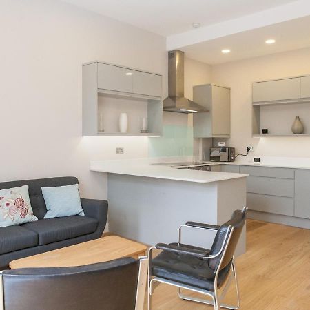 Pass The Keys - Spacious Flat With Private Sun Terrace In South East London Kültér fotó